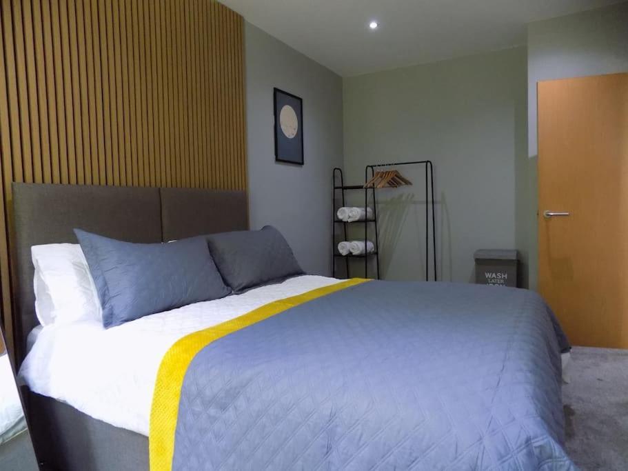 2 Bedroom Luxury City Centre Apt 링컨 외부 사진